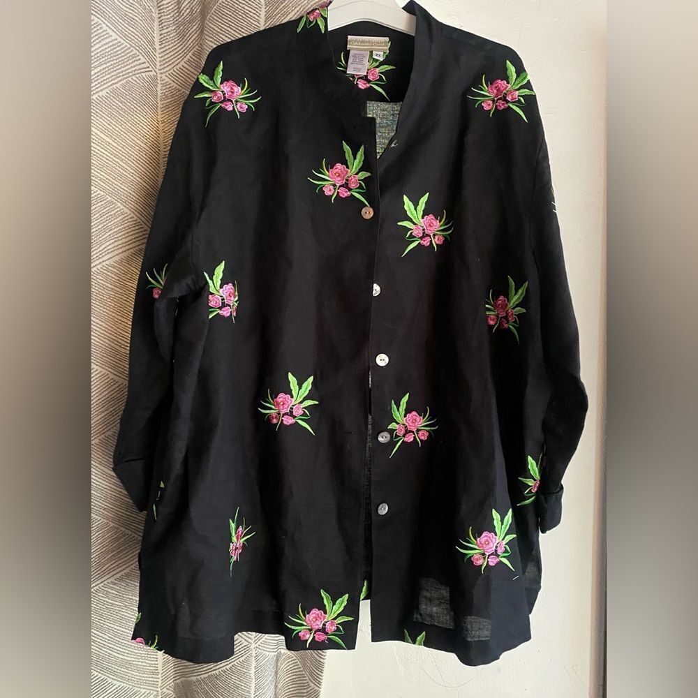 Coldwater Creek Black Shirt with Pink and Green Embroidery Sz 2X